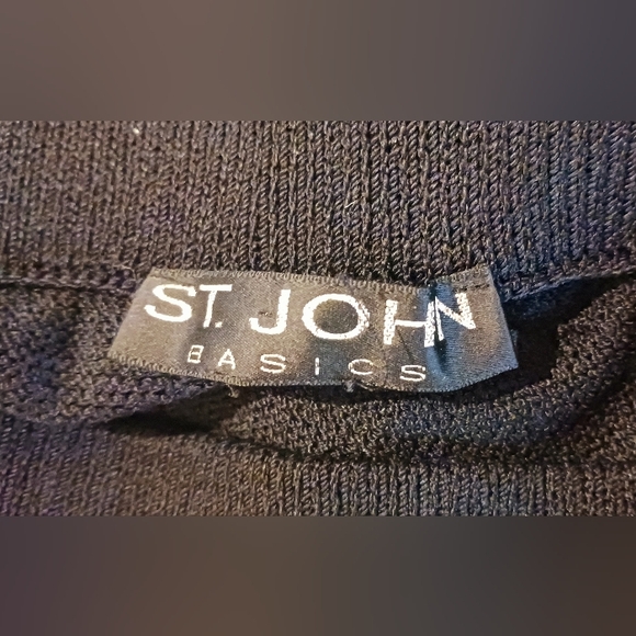 ST JOHN Basics Black Knit Skirt sz L - Picture 3 of 4